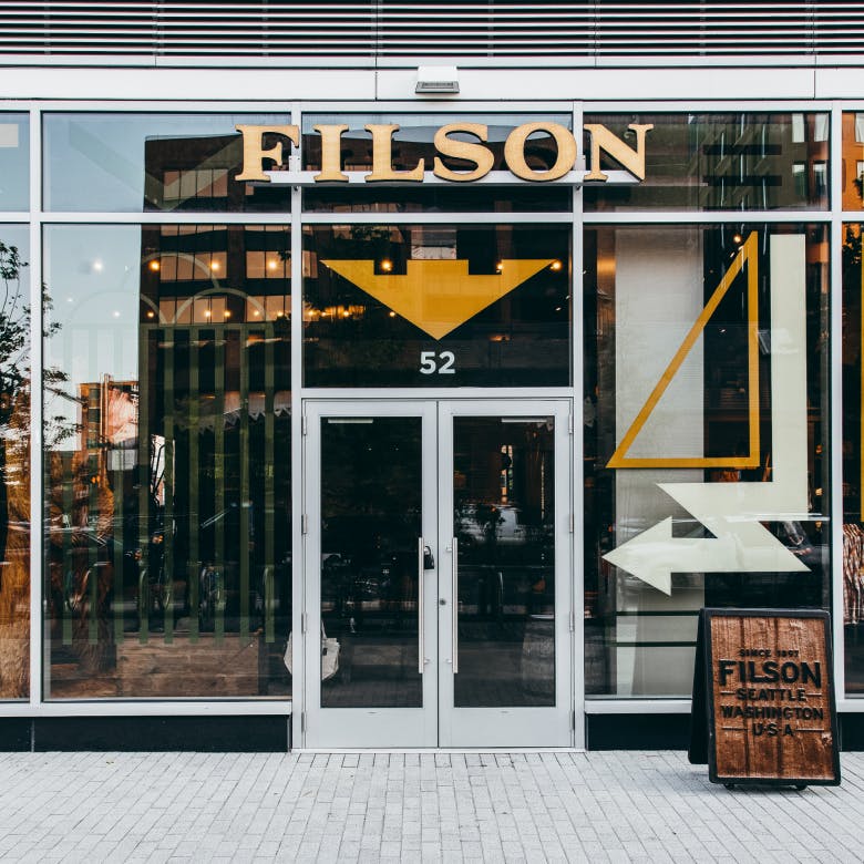 filson santa boston